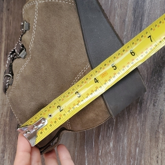 Eddie Bauer Women Suede Wedge Booties Shoes sz 8.5 - Picture 11 of 15